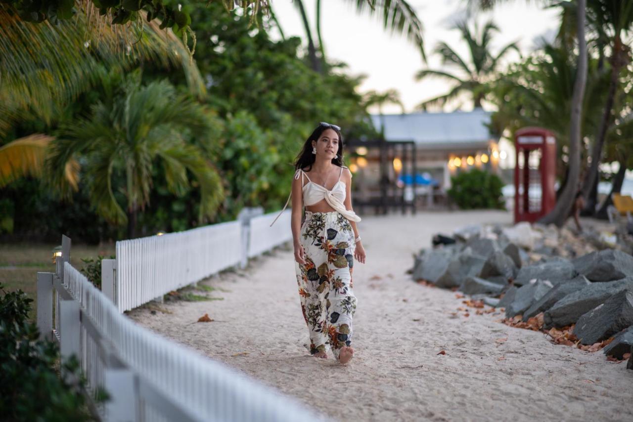Antigua Village Beach Resort Dickenson Bay Exteriör bild