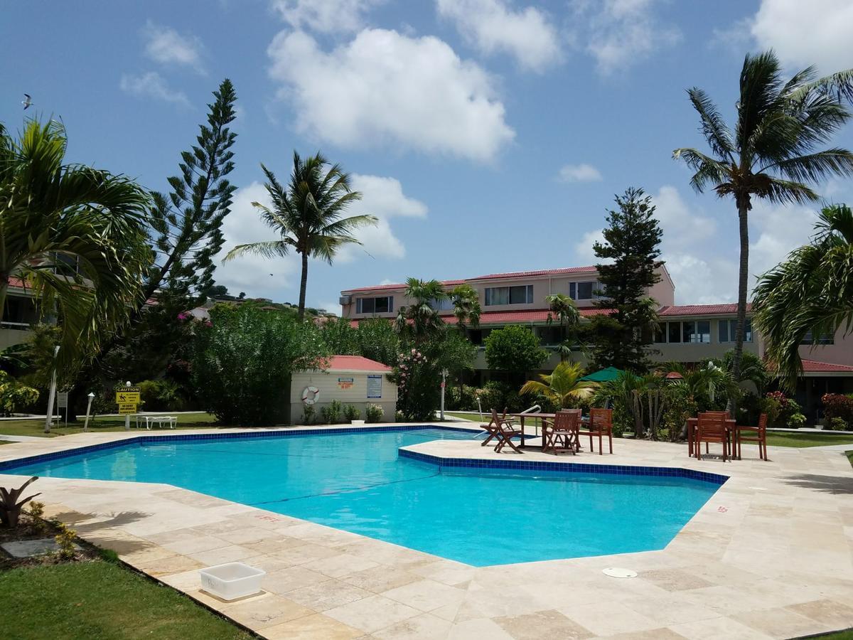 Antigua Village Beach Resort Dickenson Bay Exteriör bild